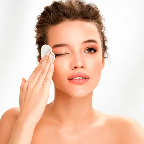 Для снятия макияжа