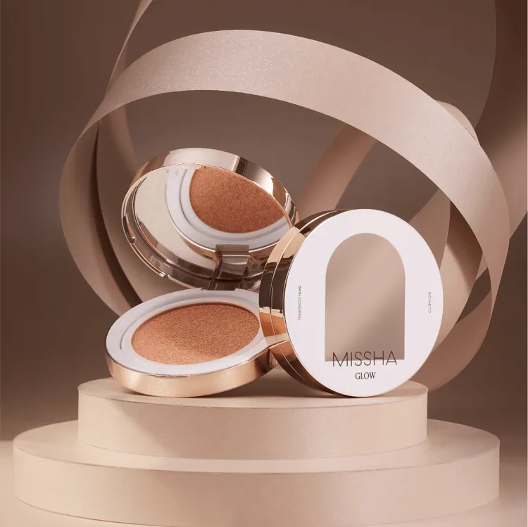Glow Cushion - Тональный кушон "Прозрачное свечение", тон 21N Fair Light Beige, 14 г
